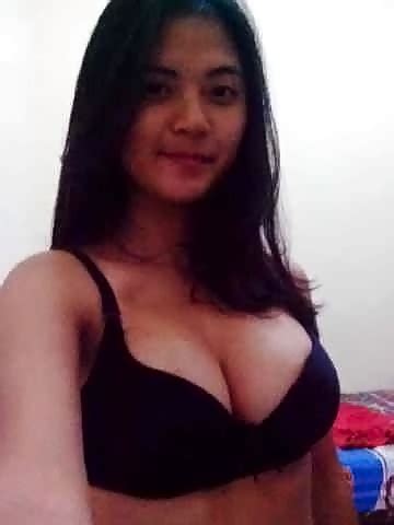 Tank top abg paling hot bikin crot. √ Foto Bugil Mahasiswi Cantik Montok Toket Bulet - MESUM INDO