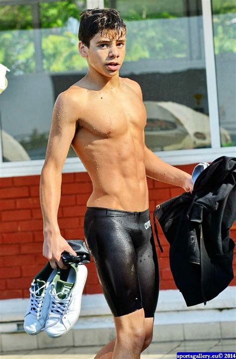 Blog for sports and sportsmen lovers. Spandex Boy | Speedo boy, Young cute boys, Lycra men