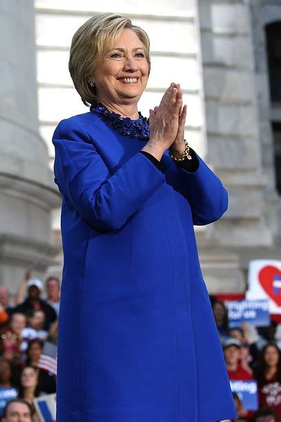 Хи́ллари дайа́н ро́дэм кли́нтон — американский политик, член демократической партии. coat, blue, hillary clinton, first lady outfits, jacket ...