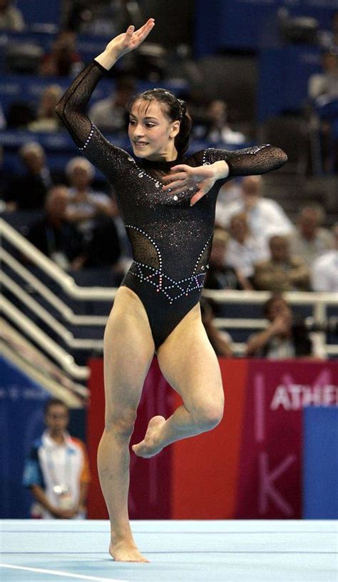 Search, discover and share your favorite catalina ponor gifs. N-AI VĂZUT-O NICIODATĂ AŞA PE CĂTĂLINA PONOR! PÂNĂ ŞI ...