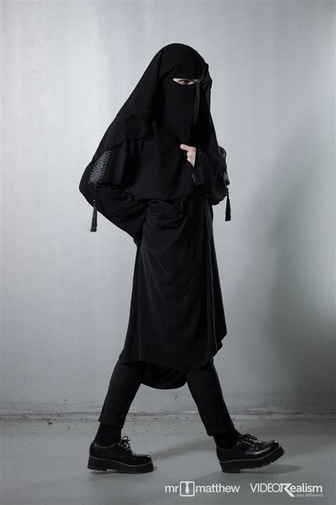 See more ideas about burka, niqab, burqa. Burka? Das Problem: Eine Burka tragen - Gut oder Schlecht?