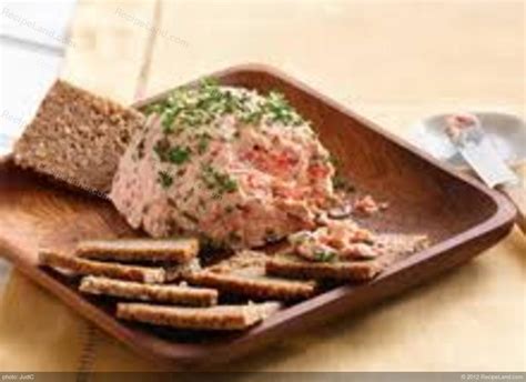 Put the chilled salmon fillet in a food processor. Tin Salmon Mousse Recipe - Double Smoked Salmon Mousse ...
