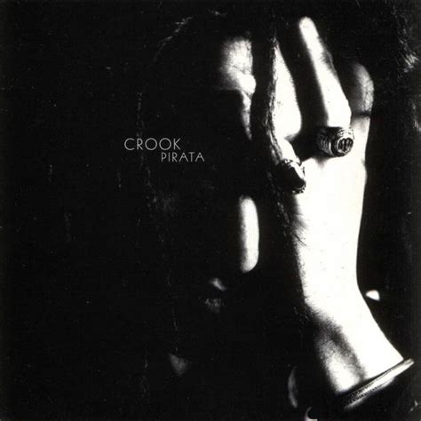 El año 2000 nos traería un willy crook por demás activo junto a su banda los funky torinos a principio de año. Discografía de Willy Crook - Rock.com.ar