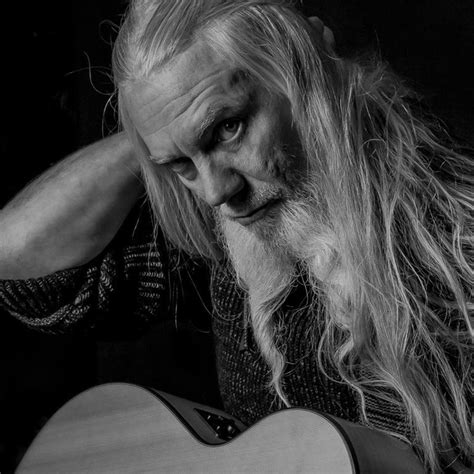 Marko hietala, the bass player of nightwish. Marco Hietala: Veja o vídeo oficial ao vivo da faixa ...