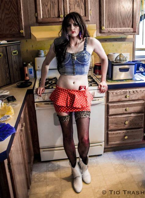 IMAGES OF HILLBILLIES IN A TRAILER PARK | Trailer Park ...