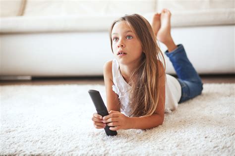 The three little leas show friends and fans how they spend many moments of the day. The Most Common Parenting Mistakes | POPSUGAR Moms