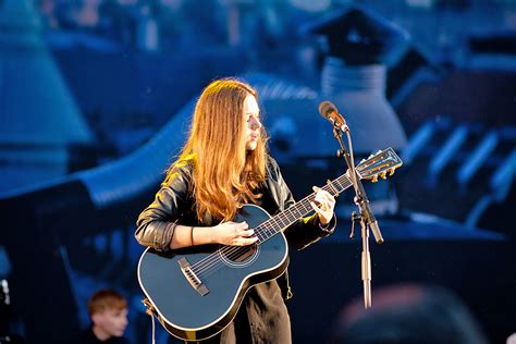 She is the daughter of the singer maritza horn. Sundsvallsbilder.com: Melissa Horn - Konsertfest 2012 ...