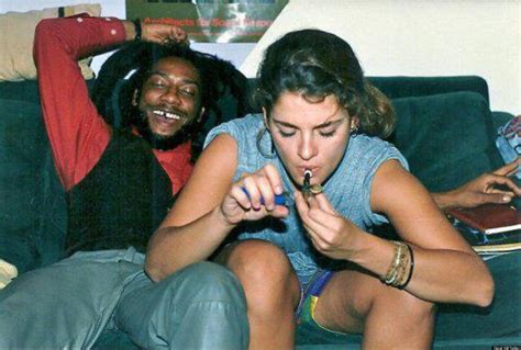 The young american film prodigy was promoting the film pretty baby directed by louis malle. Brooke Shields Look-Alike Smoking Pot Many Years Ago ...