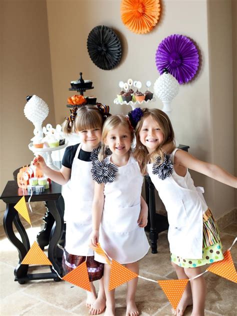 Whether you choose monsters, mummies, or some other spooky create, guests are sure to love these sweet treats. Throw a Halloween Cupcake-Decorating Party | HGTV