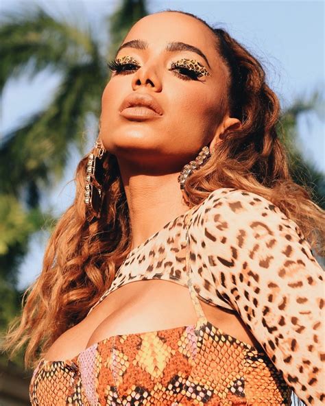 Cardi b & myke towers). Anitta usa maquiagem de oncinha impressionante - veja como ...