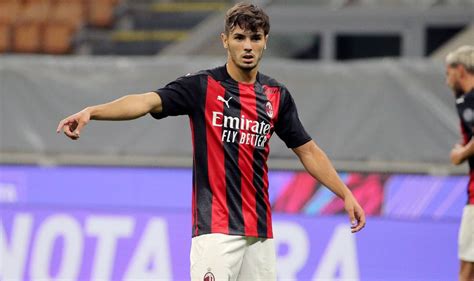 All about the ac milan player brahim díaz: Brahim: «No pensé dos veces para irme al Milan» - JB FÚTBOL