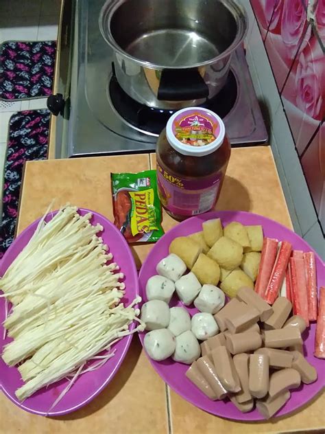 Sebut saja tomyam, dah ramai yang terliur. Cara Buat 'Oden Viral Homemade' Ala-Ala FamilyMart, Buat ...