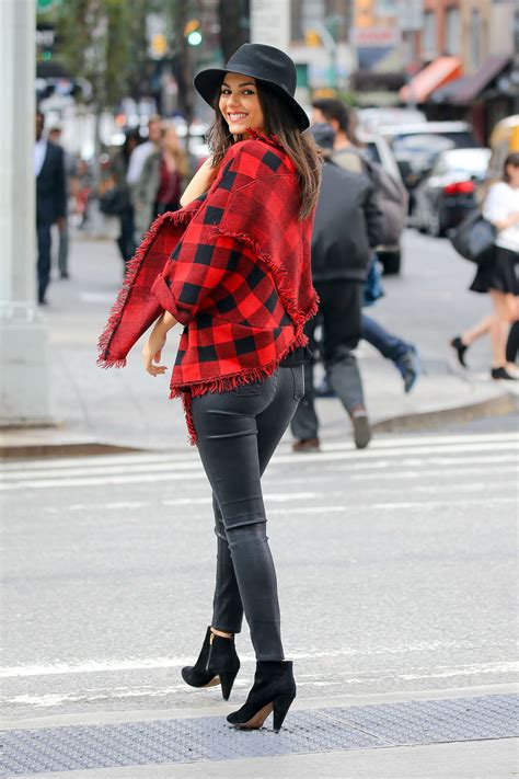 Check spelling or type a new query. Victoria Justice in Tight Jeans -03 - GotCeleb