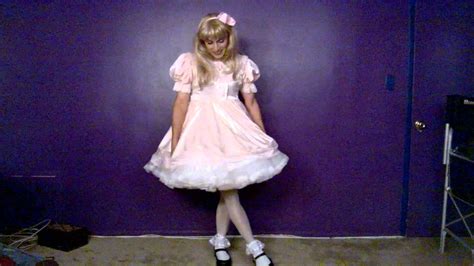 I love diapers (i wear them for fun). Crossdressing - Pink dress and petticoat - YouTube