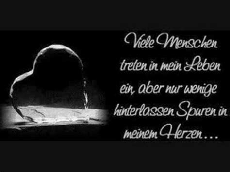 Frau und aktivistin zu sein, sprach von ihrem wunsch, die arbeit ihrer mutter fortzusetzen. mutter des besten freundes gefickt