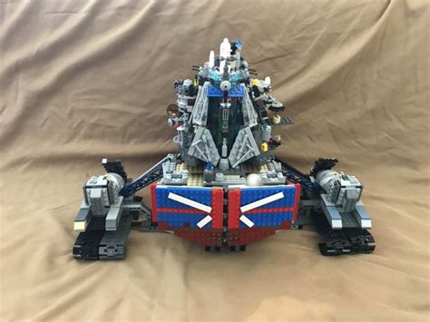 It has been adapted as a 2018 feature film by peter. Mortal Engines London | Predator cities, Mortal engines ...