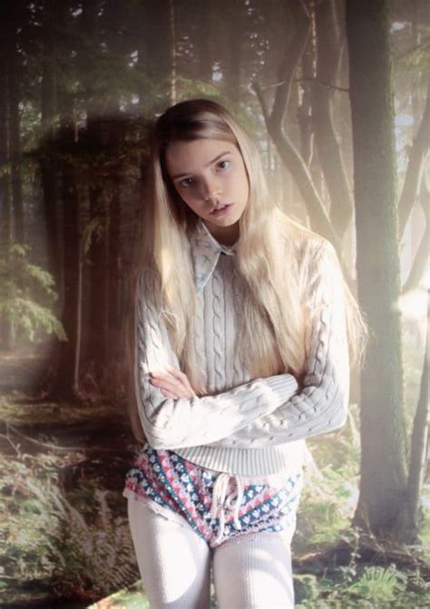 And despite her way of looking into the camera, i adore anya taylor joy figure in a bikini. Picture of Anya Taylor-Joy