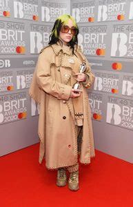 Jack whitehall hosted the ceremony which was held at the o2 arena in london and broadcast on itv from 8pm. Billie Eilish In Burberry @ 2020 The BRIT Awards ...