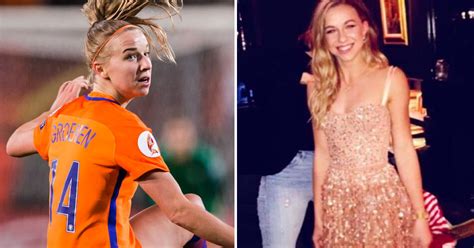 Natuurlijk kunnen de eerdergenoemde jackie groenen en lieke martens niet ontbreken en daarnaast ziet ook daniëlle van de donk er piekfijn uit. Jackie Groenen geeft antwoord op dé brandende vraag van ...