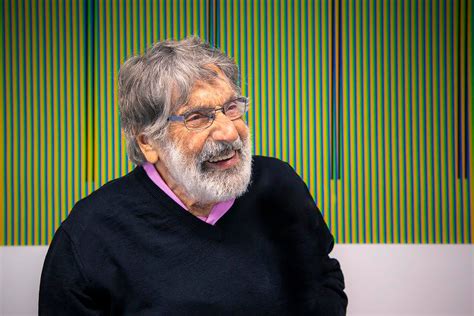 He began his career as a graphic designer, working as an art director at several advertising agencies. Sumergidos en el color de Carlos Cruz-Diez - LUSTER Magazine