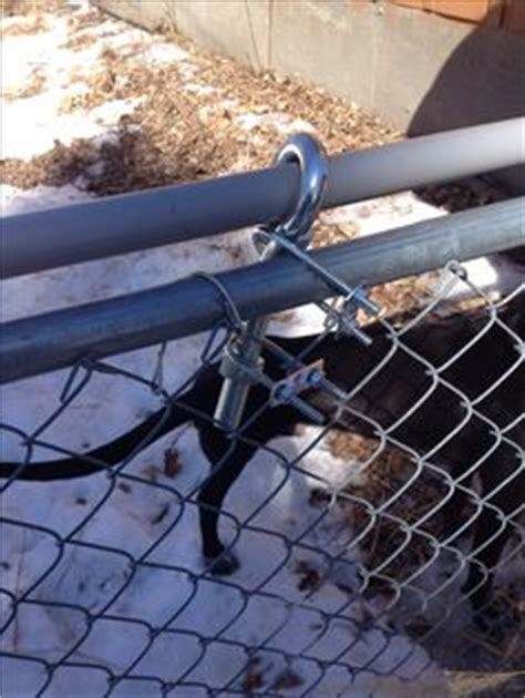 How to diy cat proof a garden fence by protectapet. Fence climbing deterrent - DIY coyote rollers I guess we ...
