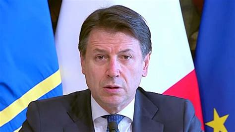 His father, nicola conte, was a public employee in the local municipality. Napoli, Giuseppe Conte: "Siamo lo Stato, dobbiamo dare un ...