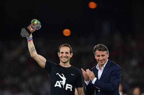 Renaud lavillenie participe aux championnats du monde en salle de portland où, au terme de deux sauts, le français décroche son second titre mondial en salle avec 5,90 m. Diamond League : plus qu'une semaine avant la reprise ...