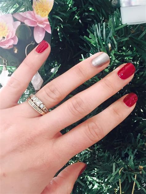Mar 30, 2021 · opi nail polishes will dry from 2 to 3 minutes between the coats. Beautiful Holiday nails done by Jenn using Dazzle Dry ...