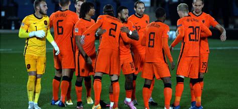 Het nederlands elftal komt om 18.00 uur in actie op het ek tegen tsjechië. Kijkcijferkanonnen buitenspel: op naar de topsport ...