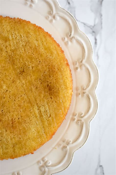 | thefitcookie.com #glutenfree #dairyfree #instantpot #pressurecooker #pumpkin. {GF} Coconut & Almond Vanilla Cake with {DF} Coconut Cream ...