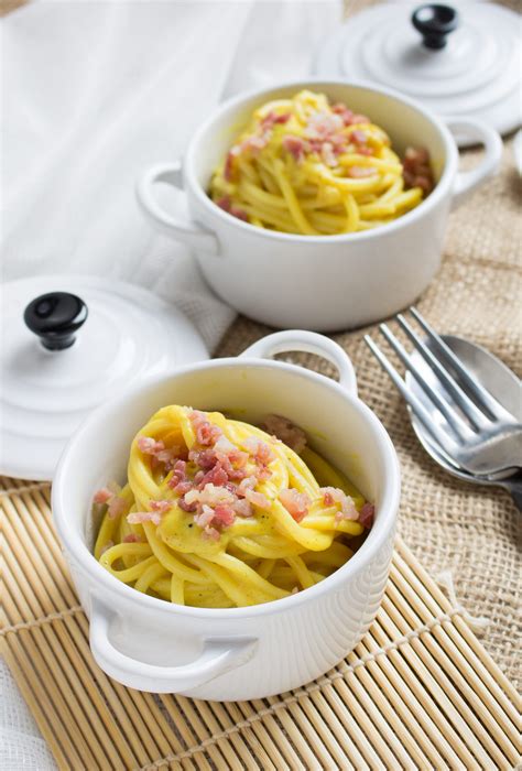 Queremos darte la bienvenida a tupy, utiliza el siguiente código de descuento de 5 € para tu primer pedido. Spaghettoni con crema al curry e pancetta - Spadellatissima