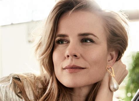 Nach der sendung meldete sie sich auf instagram bei ihren fans. Ilse Delange Let's Dance : Let S Dance 2021 Backstage Ilse ...