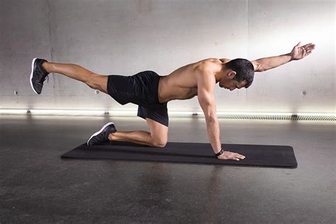 The app uses details such as your age, top three workout goals. 6 Helpful Bodyweight Exercises for a Strong Back