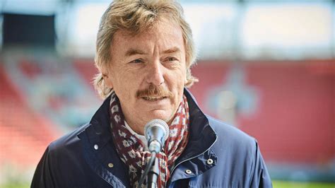 Prezes polskiego związku piłki nożnej zdradził swoje oczekiwania na antenie tvp sport. Zbigniew Boniek wskazał najlepszego piłkarza, z jakim ...