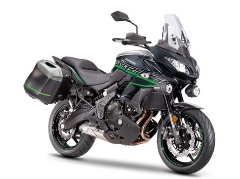 Den er komfortabel og fantastisk på lange turer, men er også offering the same research and development as the versys 650 grand tourer, these factory approved and warrantied accessories are crafted to fit first time and. Versys 650 Tourer Plus MY 2020 - Kawasaki Italia