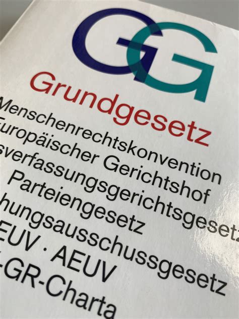 Damit war auch die bundesrepublik deutschland gegründet. 23. Mai 1949 trat das Grundgesetz in Kraft :: IG Metall ...