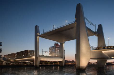 Hisingsbron, den nya bron över göta älv i göteborg, kommer att öppnas den 9 maj som planerat, meddelar christer niland, avdelningschef på trafikkontoret i göteborgs. Bilism - HELA HISINGEN