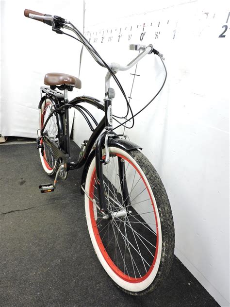 And like all schwinn bikes, the brookline comes with a limited lifetime warranty for as long as you own the bike. Police Auctions Canada - Schwinn Clairmont 7-Speed Cruiser ...