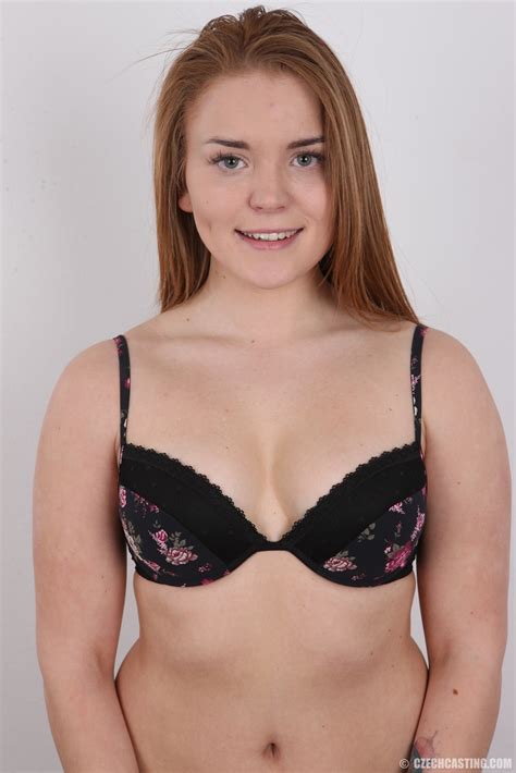 Busty czech amateur lapdances 6 min. Natalie - Czech Casting