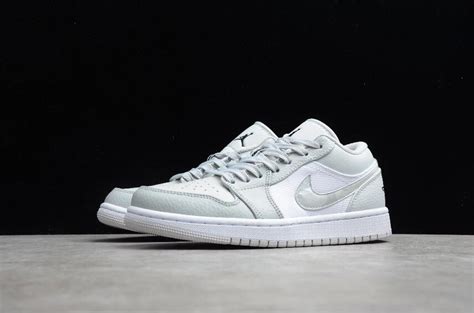 There is no official us release date but with the. Air Jordan 1 Low GS DC6039-100 White Photon Dust Grey Fog ...