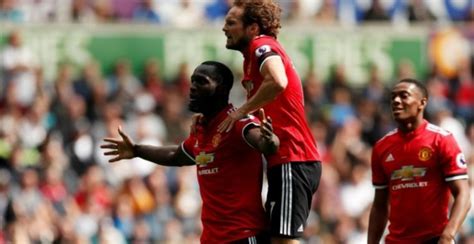What did lukaku say to ibrahimovic in inter vs ac milan? Lukaku klaar voor concurrentiestrijd met Ibrahimovic: 'Ik ...