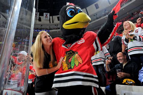 The color schemes are most notably what changed throughout the years. Watch Chicago Blackhawks Mascot Tommy Hawk Give a Beatdown ...