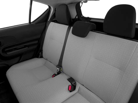 Curb weight is the overall mass of the empty vehicle with standard equipment excluding the weight of passengers and cargo. 2015 Toyota Prius c in Canada - Canadian Prices, Trims, Specs, Photos, Recalls | AutoTrader.ca