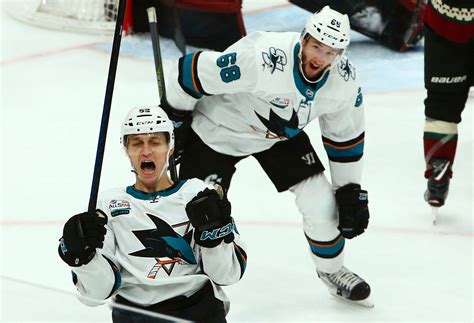 • 92 просмотра год назад. Gólové hody Čechů v NHL. Radil má premiérovou trefu ...
