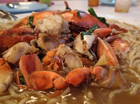 Their nasi ulam is real good and any of the veggies stir fried in sambal belacan too. haPpY HaPpY: Sunshine Bay Seafood Restaurant, Tanjung Bungah