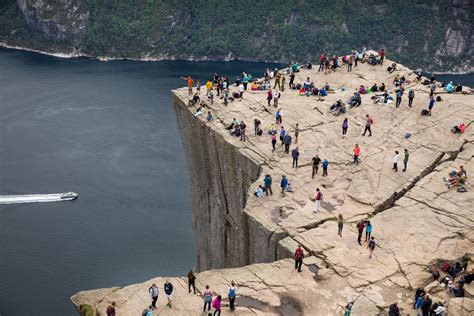 It combines a cruise through stunning lysefjord with an exhilarating hike up the mountain. Go Fjords - nytt medlem i Region Stavanger - Bransjeblogg