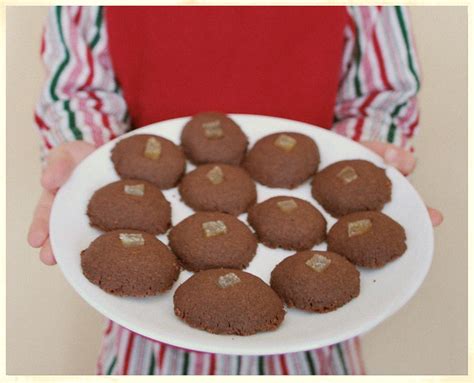 When it comes to shortbread, there is a small window between perfect and rock solid. Shortbread Recipe On Cornstarch Box : Melt in Your Mouth ...