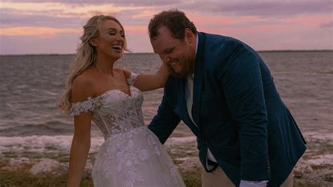 Luke combs apologizes for his past use of the confederate flag: Luke Combs Marries Nicole Hocking In Florida | Country Rebel