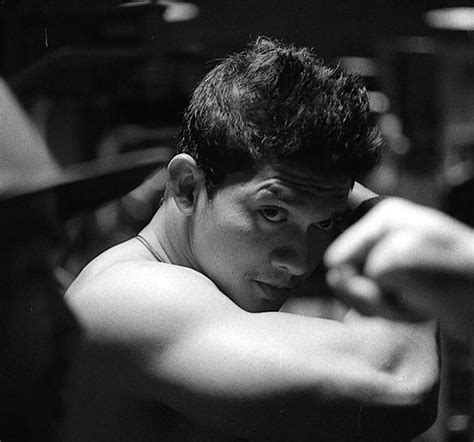 Hormat selalu kepada para insan film indonesia yang selalu bahu membahu dalam berkarya buat. Iko Uwais có quá khứ bất ngờ trước khi là "Lý Tiểu Long ...