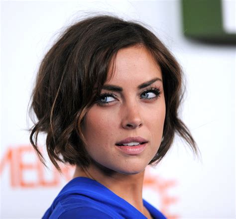 The true blood actress wore her deep brunet locks in long, tousled layers. Jessica Stroup : gentlemanboners